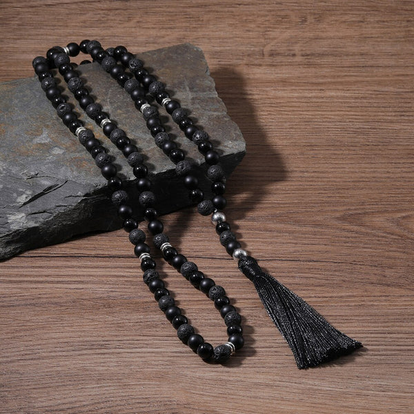 NECKLACE | BLACK BROOM